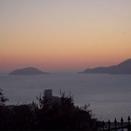 公寓 Con Vista Sul Golfo