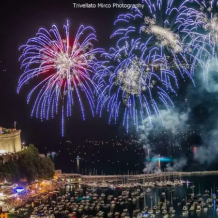 公寓 Con Vista Sul Golfo